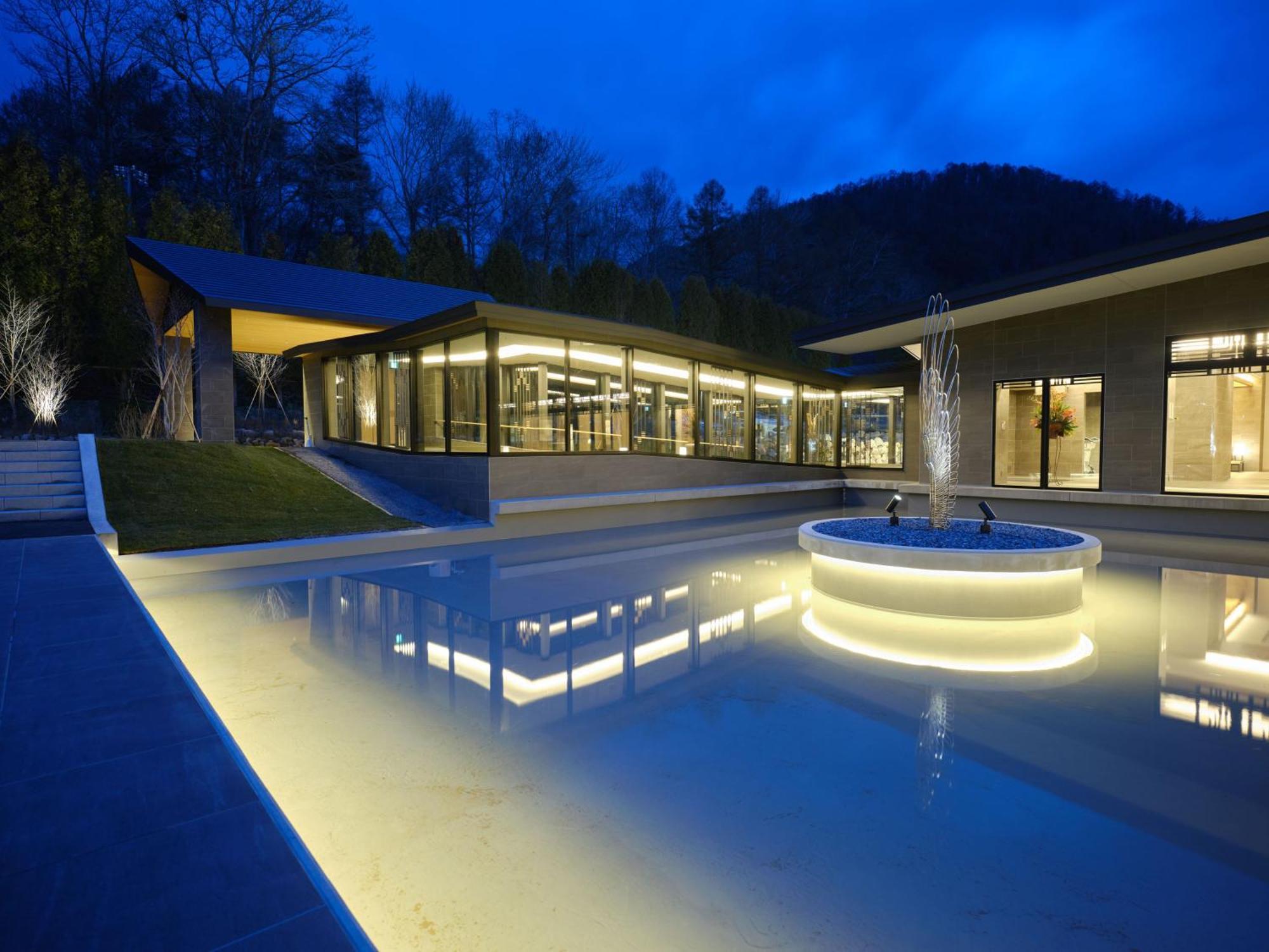 Lake Toya Tsuruga Resort Hikarinouta Toyako Eksteriør bilde